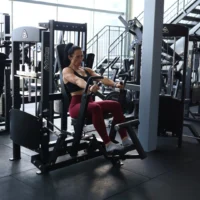 321-gymleco-Seated-Wide-Chest-Press-02